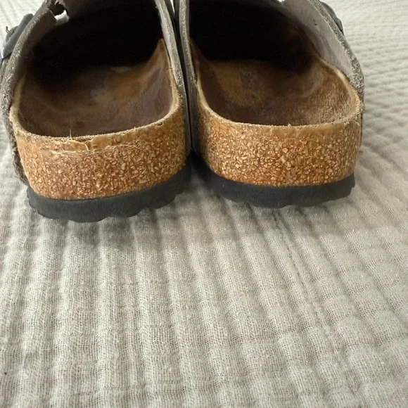 Birkenstock Bostons, Gray/Taupe - Picture 4 of 6